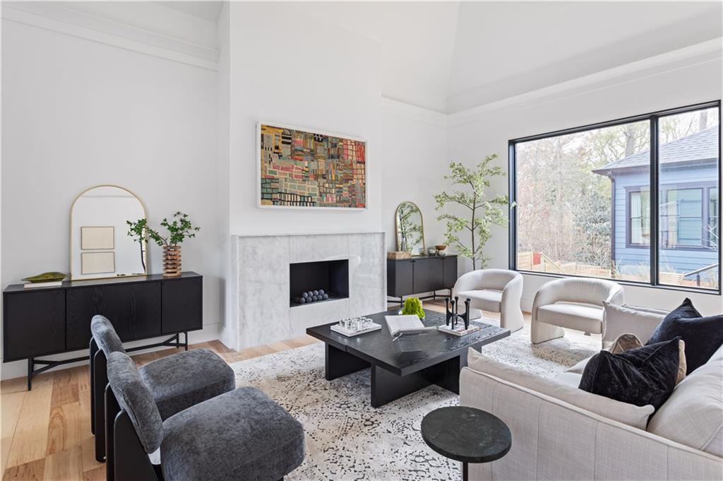 1062 Peeples Street SW