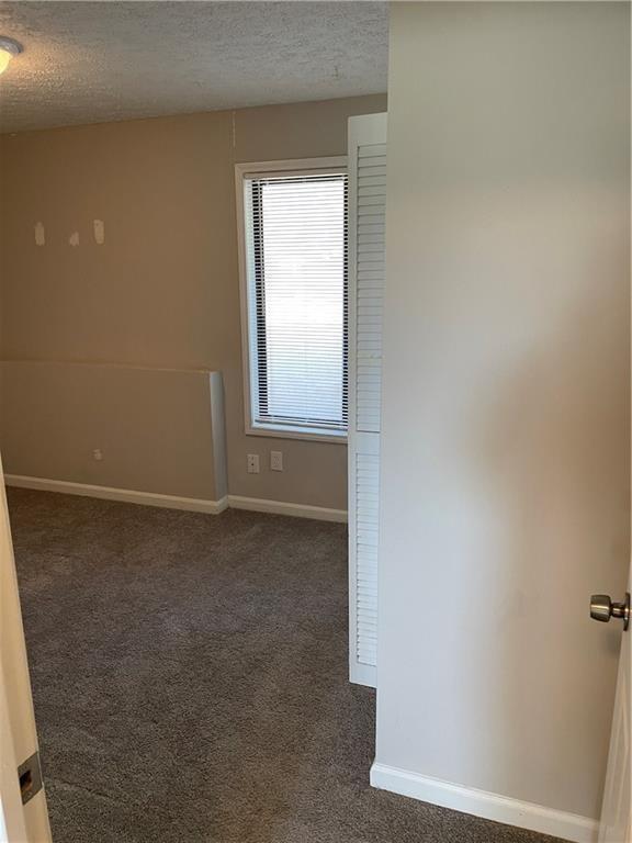 Old Roswell Corners - Residential Lease
