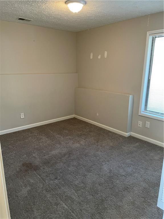 Old Roswell Corners - Residential Lease