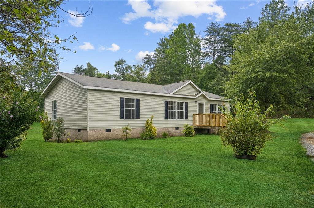833 Old Dahlonega Highway