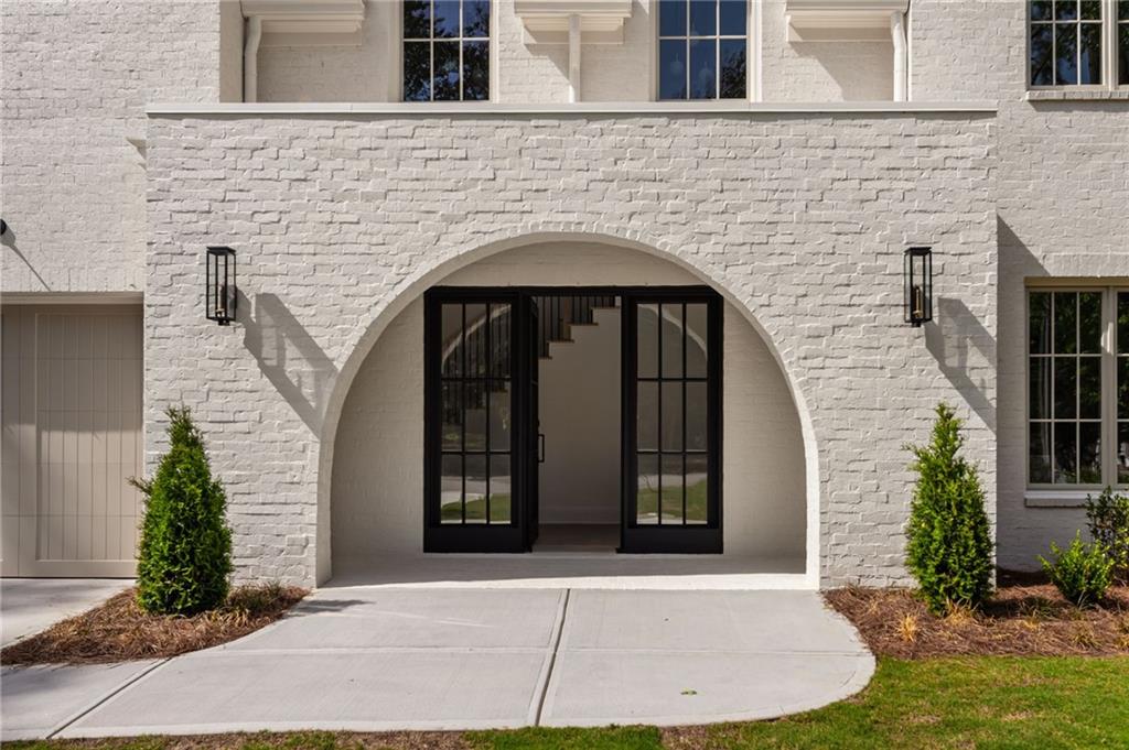 3872 Donaldson Drive