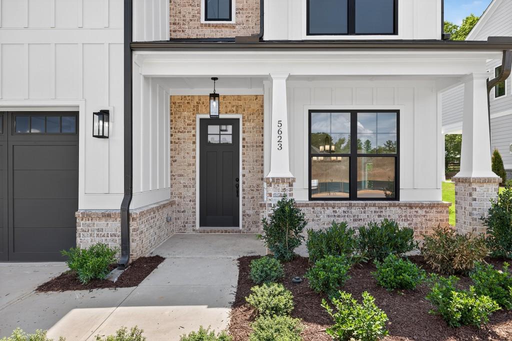 5623 Meadowstone Walk