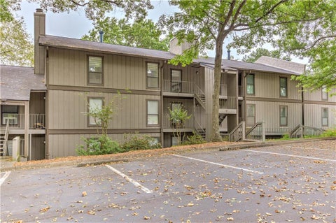 Condo For Sale - 107 Cedar Court<br/> Marietta, GA 30067