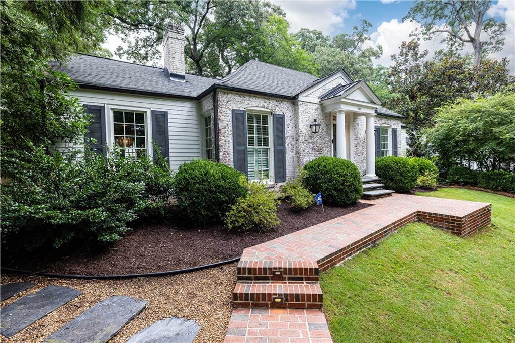 531 Spring Valley Road NW