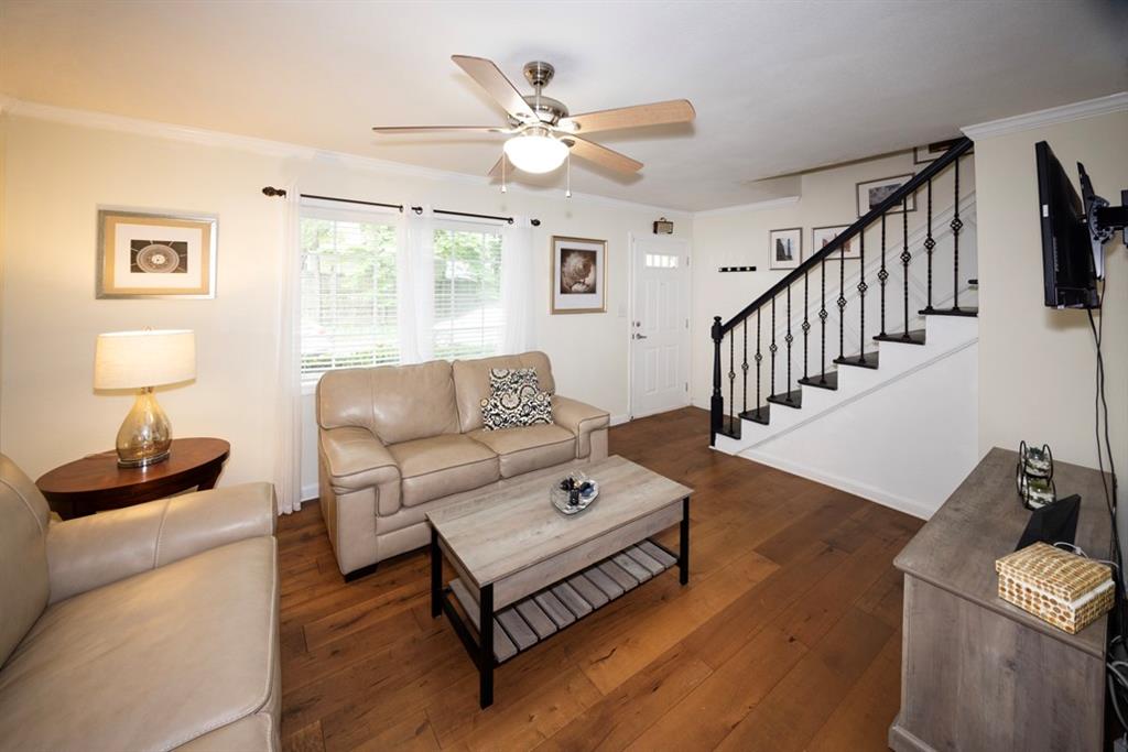 6940 Roswell Road 4B