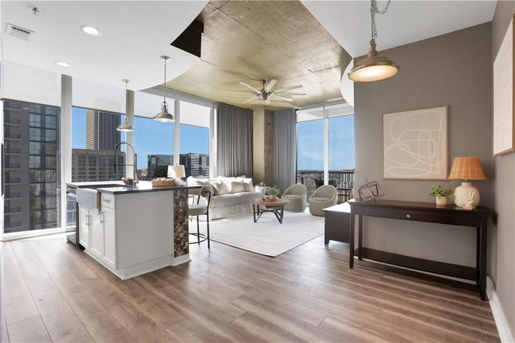 855 Peachtree Street NE 1703