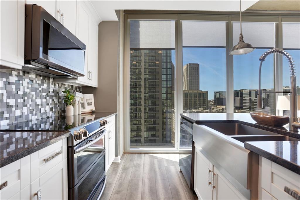 855 Peachtree Street NE 1703