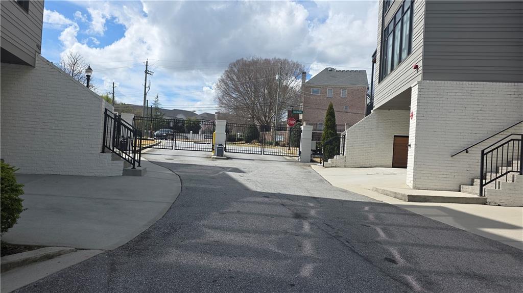 904 Lenox Boulevard NE