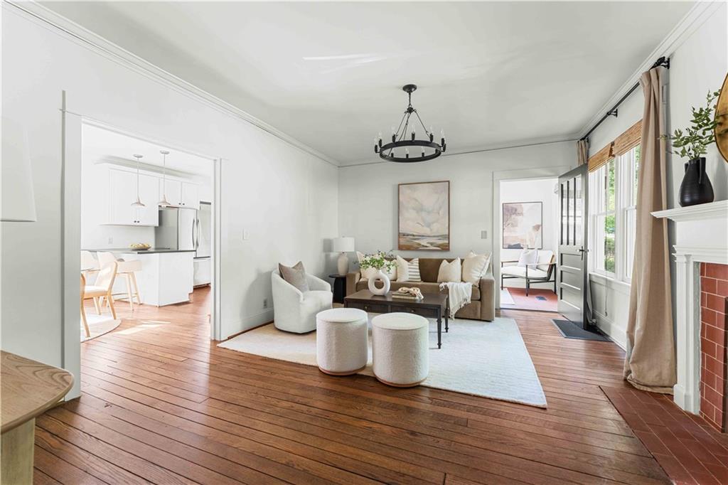 749 Stokeswood Avenue SE