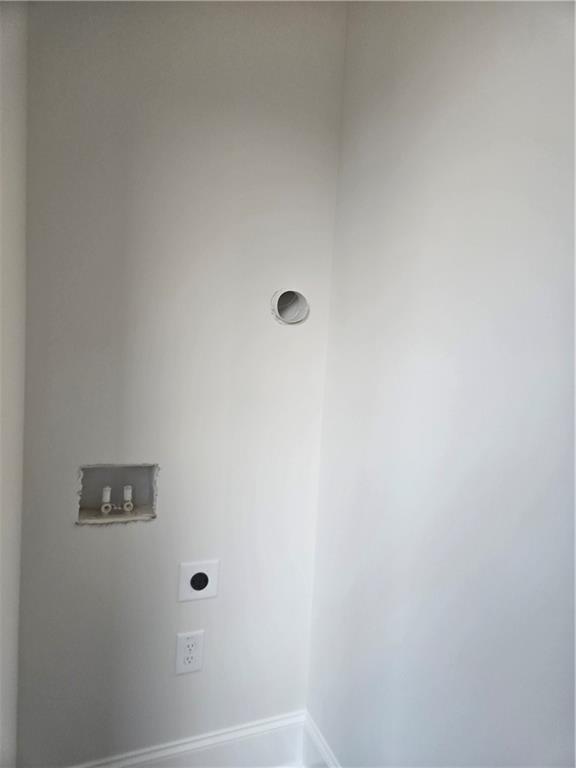 671 Crest Line Trail