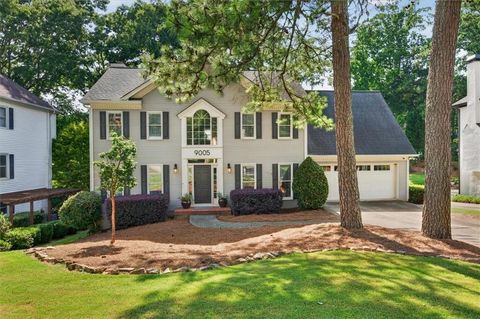 Homes For Sale - 9005 Ridgestone Court<br/> Roswell, GA 30076