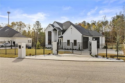 A home in Flowery Branch