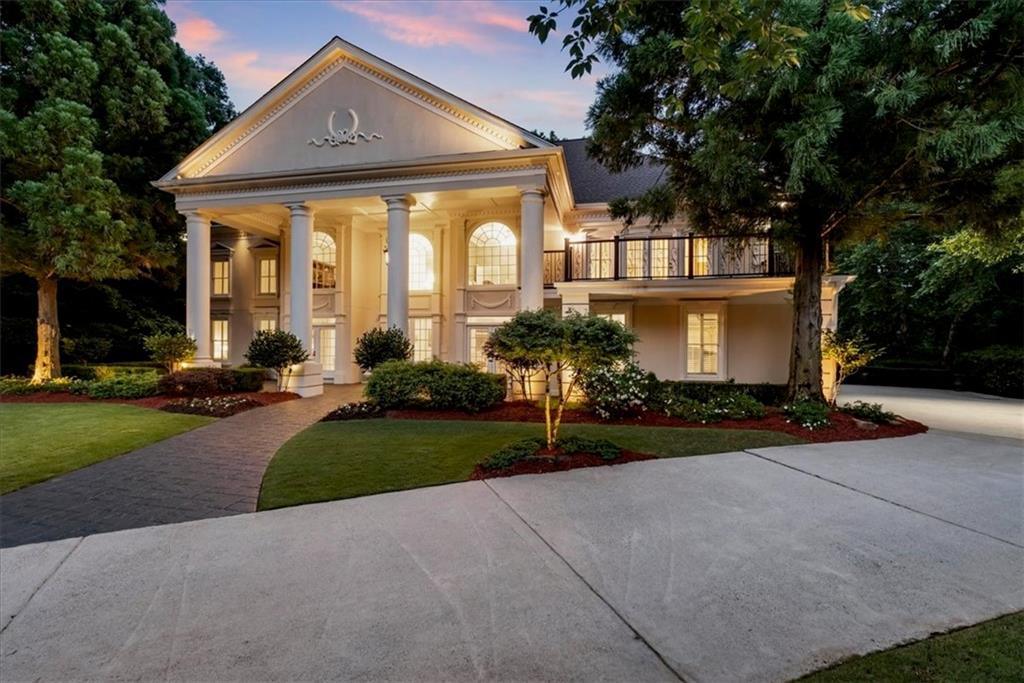 795 Aran Drive