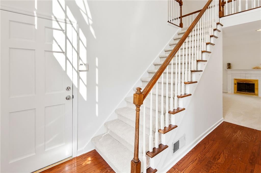 1948 Briar Pond Way