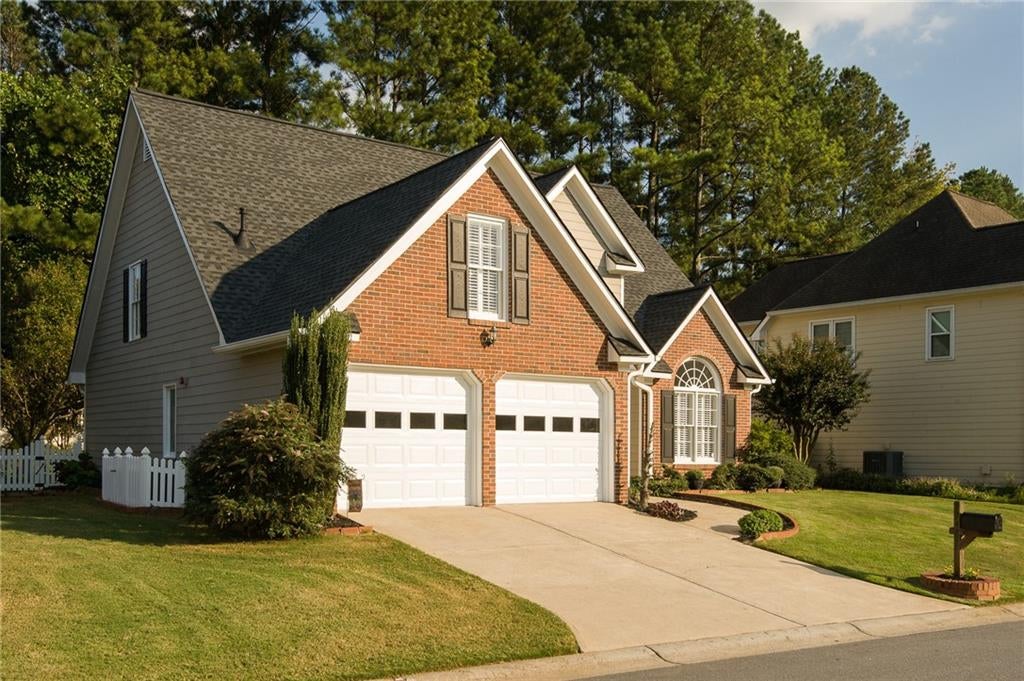 1948 Briar Pond Way