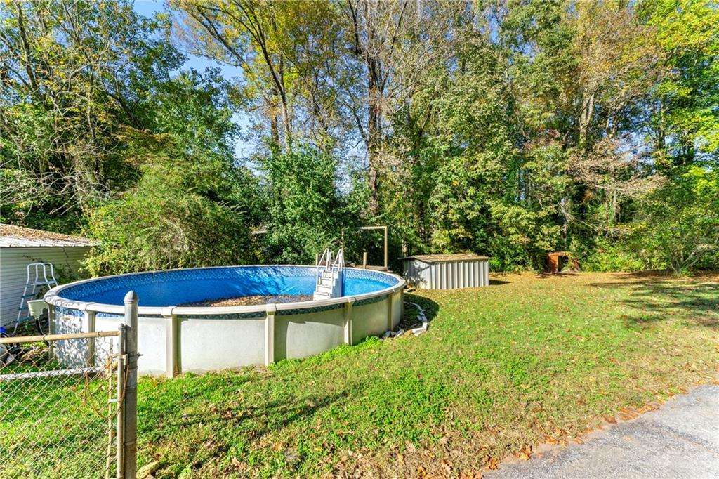 6456 Courtney Drive, Winston, Georgia image 9