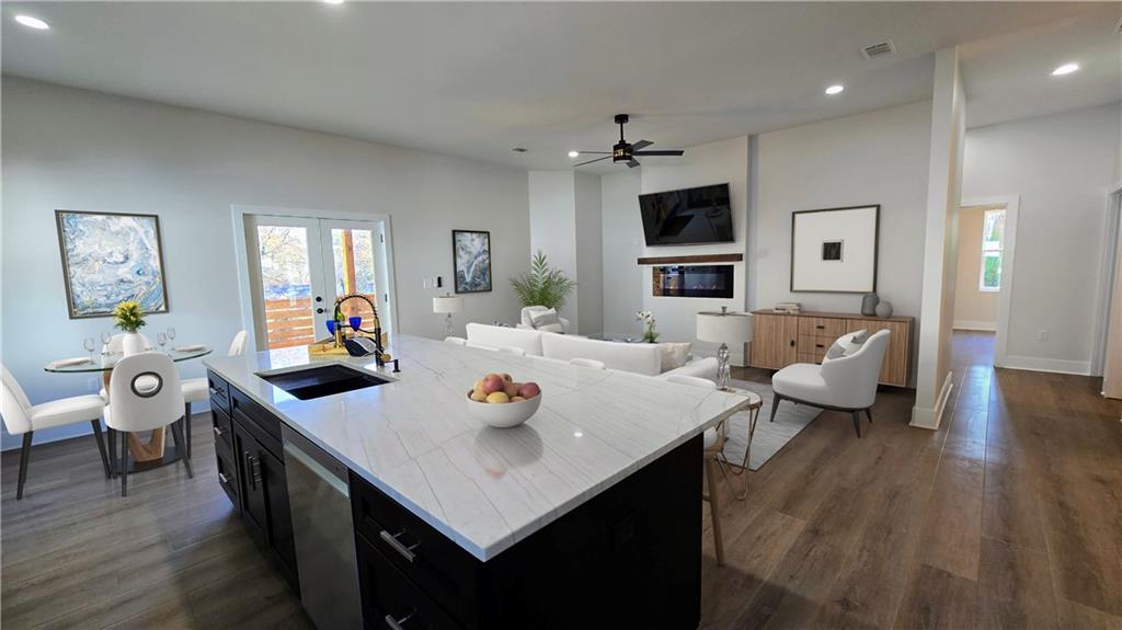 2152 Castlewood Street