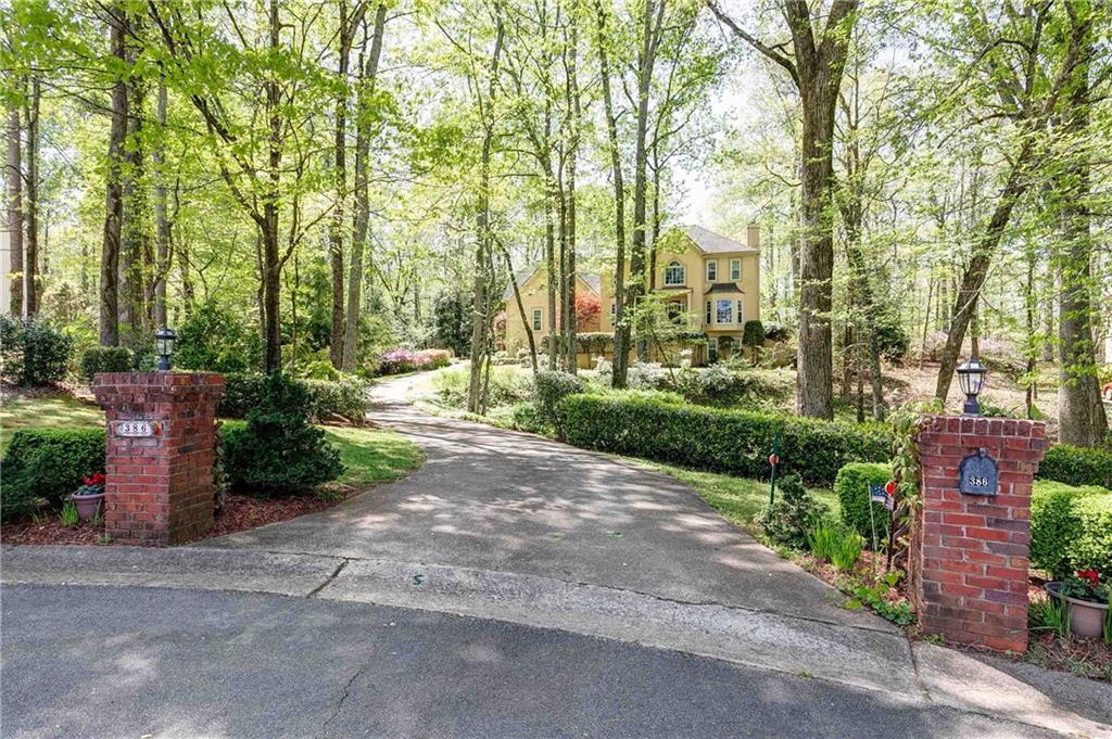386 Collegiate Drive, Powder Springs, Georgia image 1