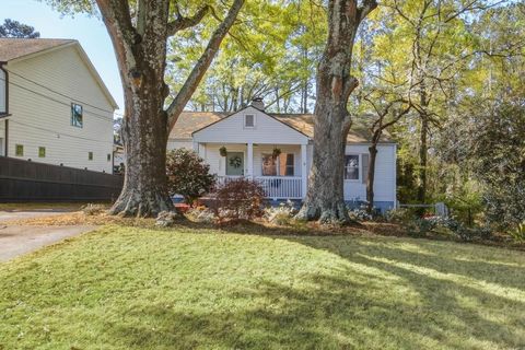 Photo of 1923 Dresden Drive, Brookhaven, GA 30319 (MLS # 7747096)