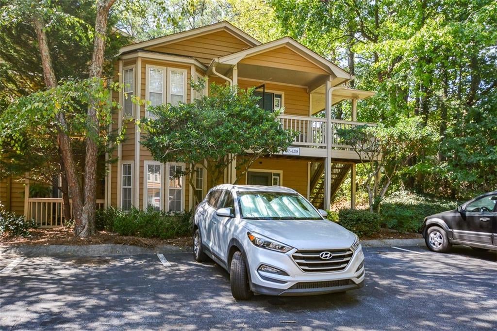 1206 Country Park Drive SE 1206