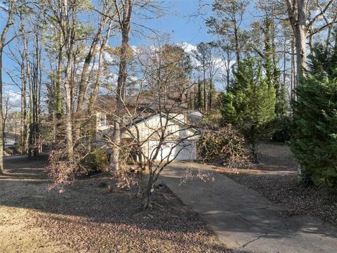 A home in Lilburn