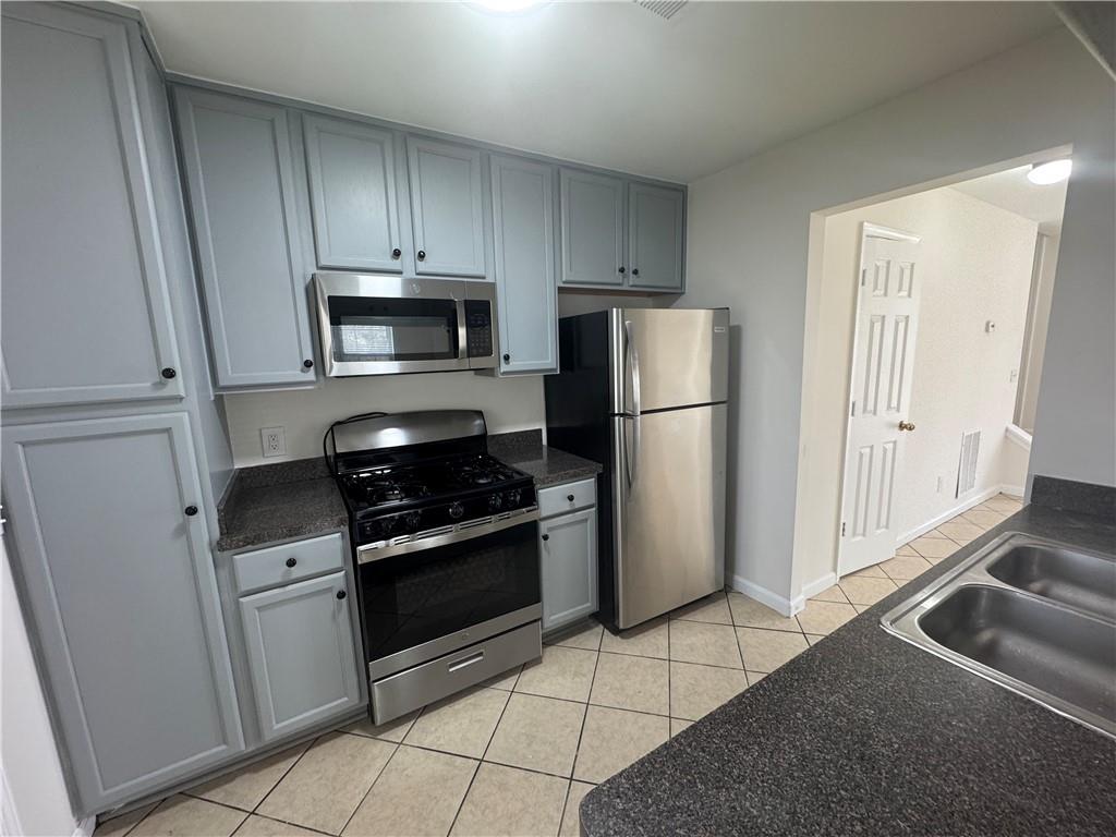 251 Margaret Street, Fairburn, Georgia image 3