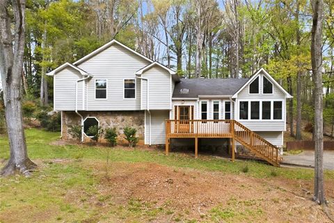 Photo of 2731 Pine Cone Lane, Duluth, GA 30096 (MLS # 7744709)