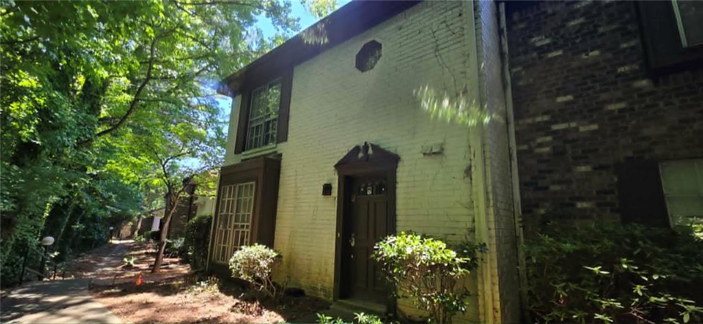 673 Garden Walk Drive