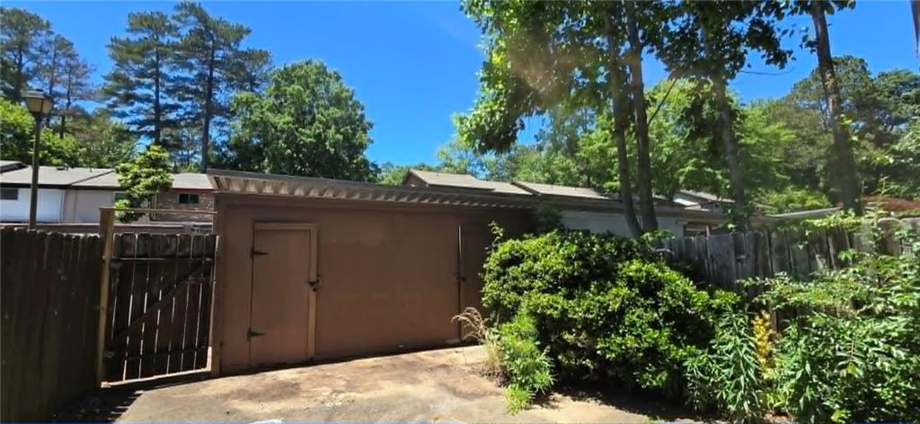 673 Garden Walk Drive