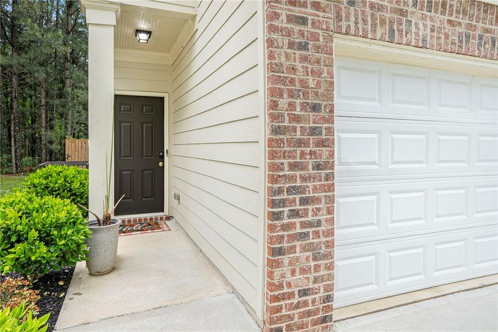 6454 Grey Fox Way, Riverdale, Georgia image 4