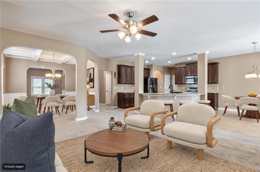5943 Lexington Way