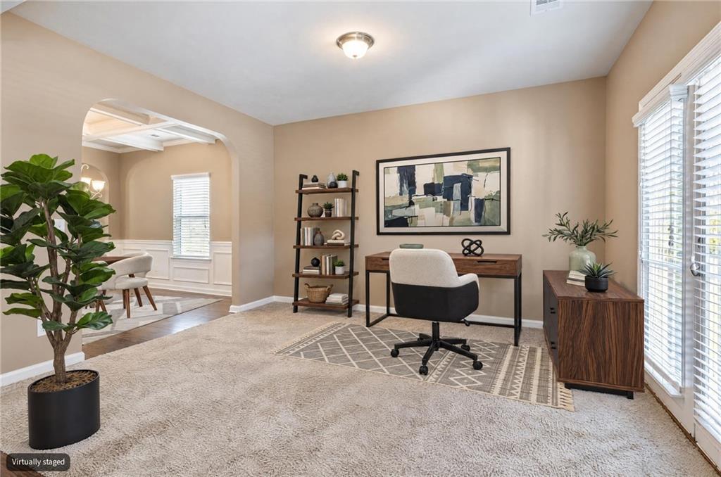 5943 Lexington Way