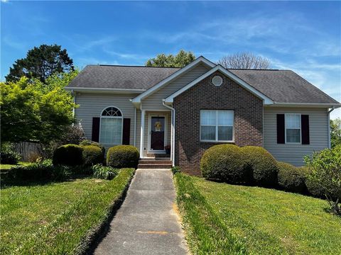 115 Chelcy Drive SE Calhoun GA 30701