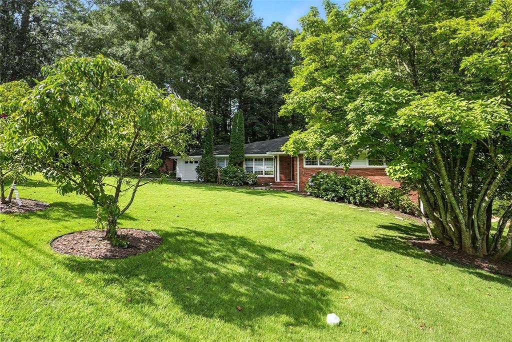 1152 ARBORVISTA Drive NE