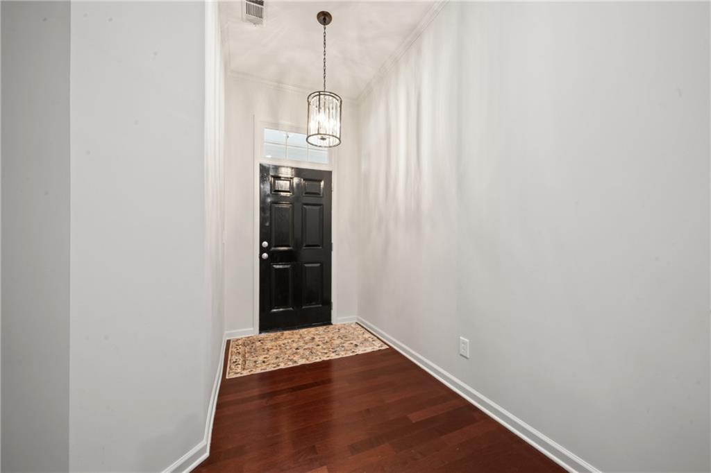 594 Longwood Place