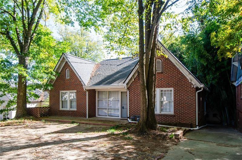 17 Peachtree Avenue NE