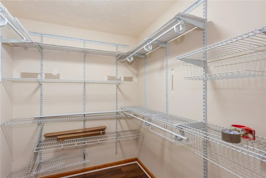 Covington, Georgia 30016, United States, 3 Bedrooms Bedrooms, ,2 BathroomsBathrooms,Residential,Active,215583