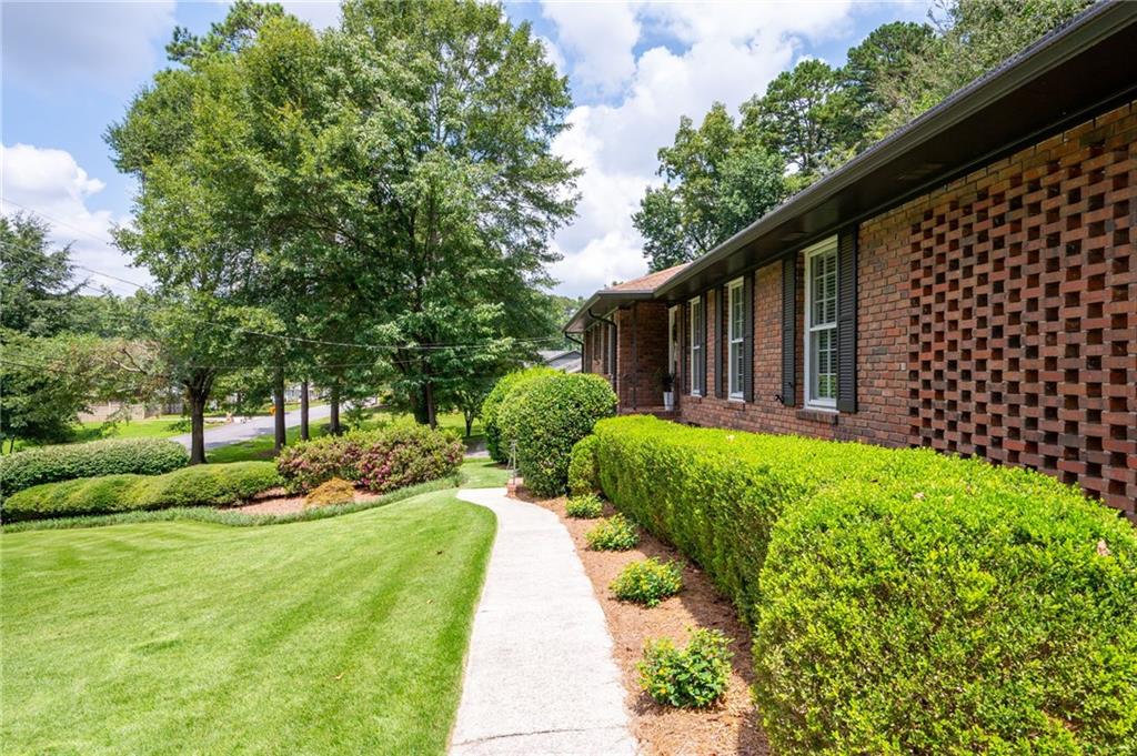 79 Rhodes Drive