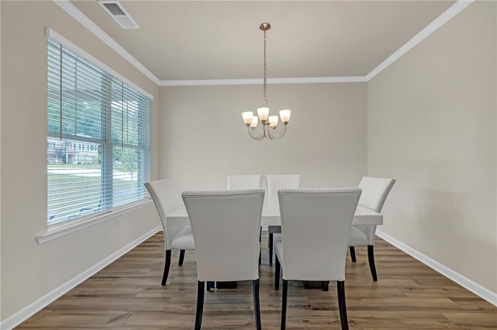 571 Hancock Drive SE