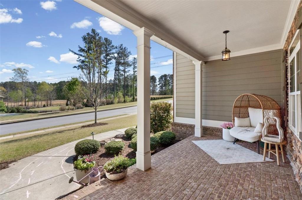 802 Double Branches Lane