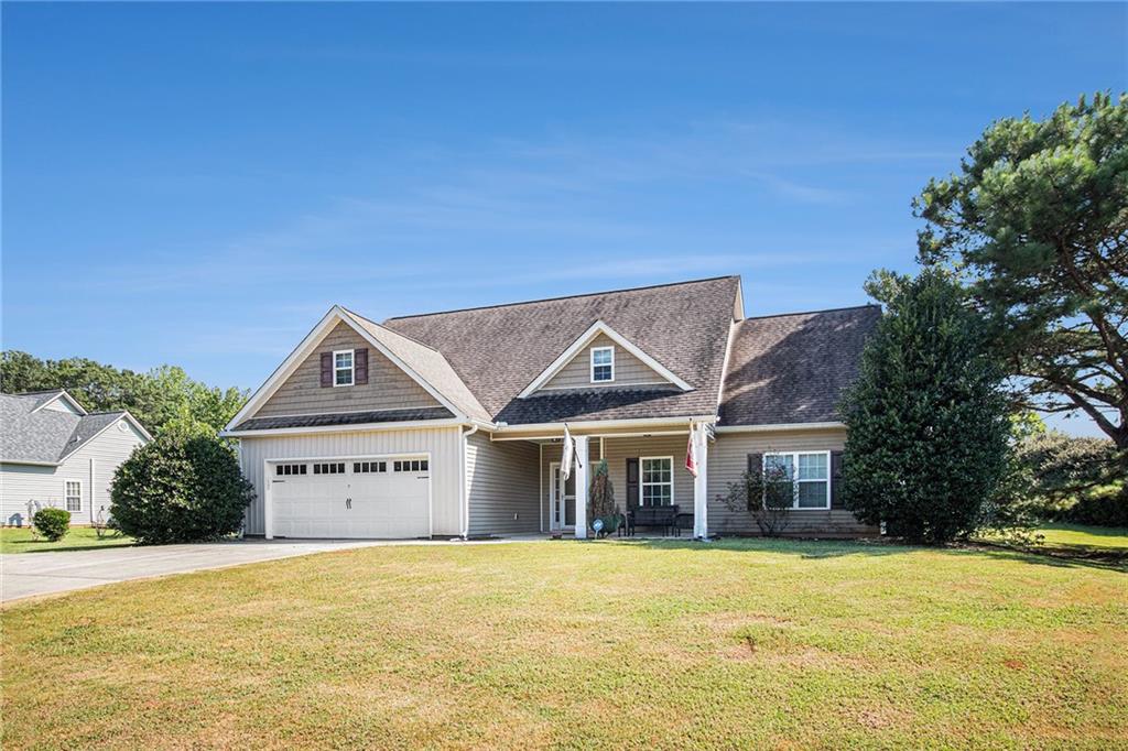 Discover the perfect blend of comfort and tranquility with this delightful 3-bedroom, 2-bathroom home situated on 1.58 acres in a serene Newnan neighborhood. This property offers a peaceful retreat with plenty of space to enjoy both indoors and out. The master bedroom is a true sanctuary, featuring his-and-her closets and an ensuite bathroom with a shower and a soaking tub. The double vanity offers ample space for getting ready in the mornings. Step outside to a fantastic backyard perfect for gardening, playing, or simply enjoying the outdoors. The property also includes a useful storage shed for all your tools and equipment. The laundry room features an extra closet for added storage, keeping your home organized and clutter-free. Don’t miss out on the chance to own this wonderful home with expansive outdoor space and modern comforts. Contact us today to schedule a private tour and make this house your new home!

Discounted rate options and no lender fee future refinancing may be available for qualified buyers of this home.