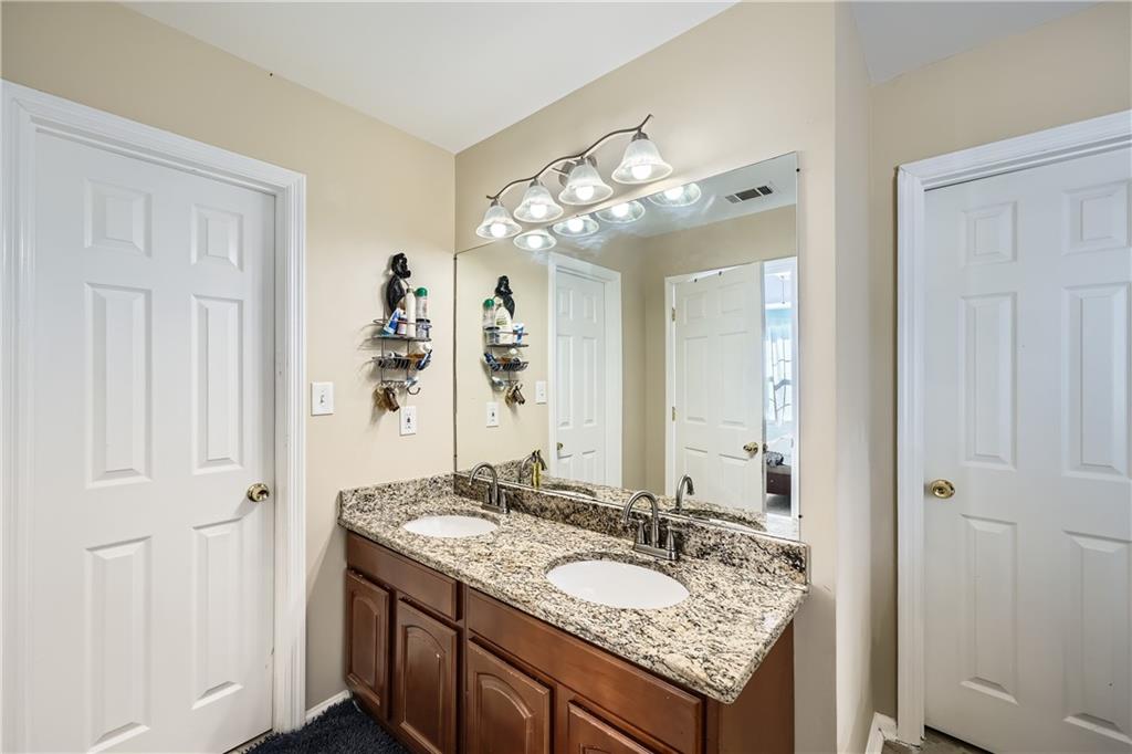 3812 Maclaren Drive, Clarkston, Georgia image 16