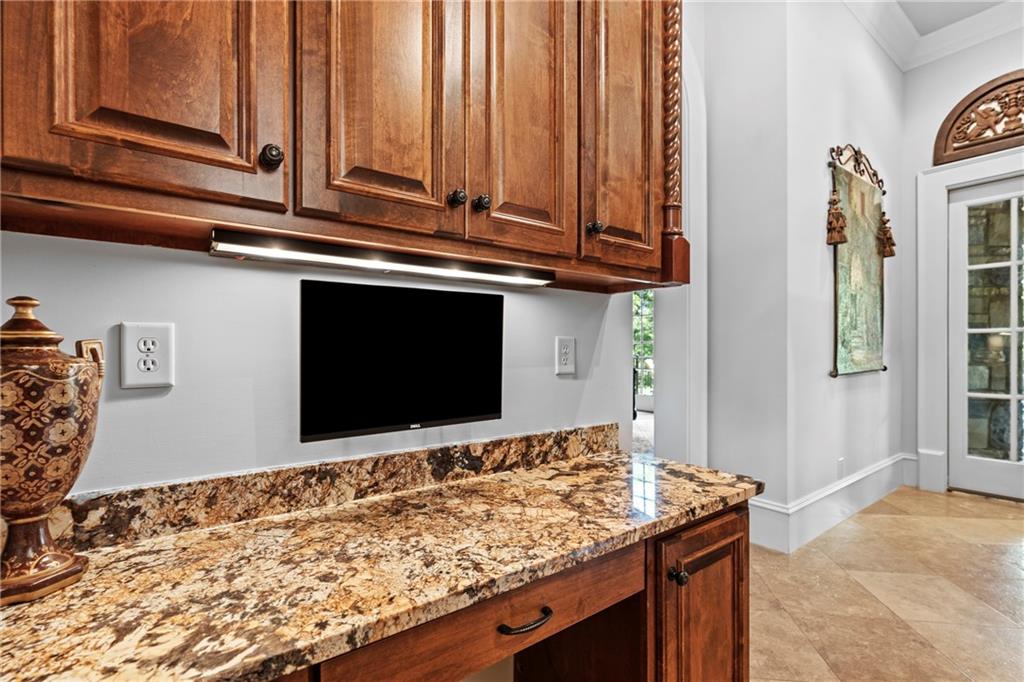 878 Middle Fork Trail, Suwanee, Georgia image 32