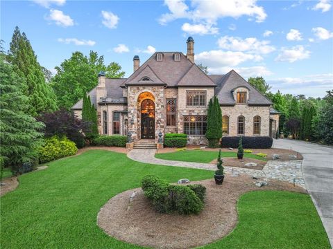 Photo of 878 Middle Fork Trail, Suwanee, GA 30024 (MLS # 7575266)