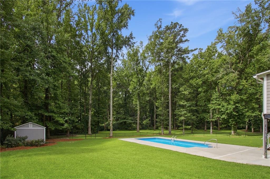 2033 Hessian Court