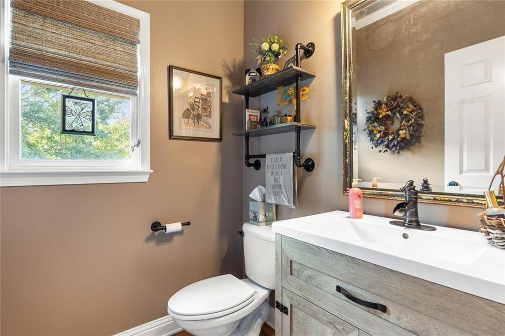 GLEN BROOKE - Residential