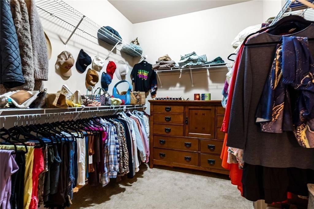 GLEN BROOKE - Residential