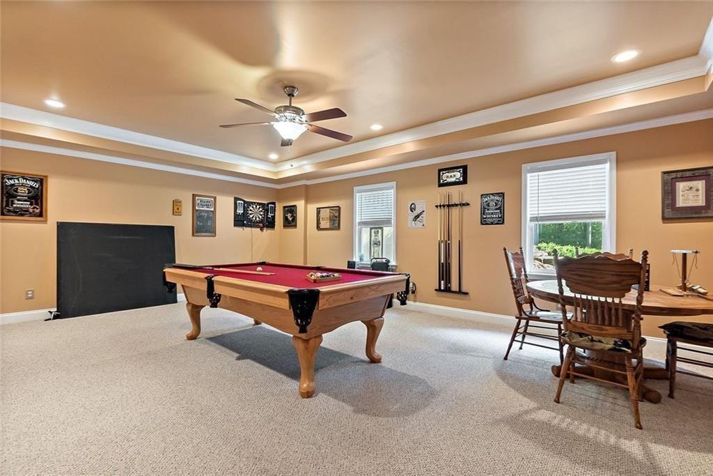 GLEN BROOKE - Residential