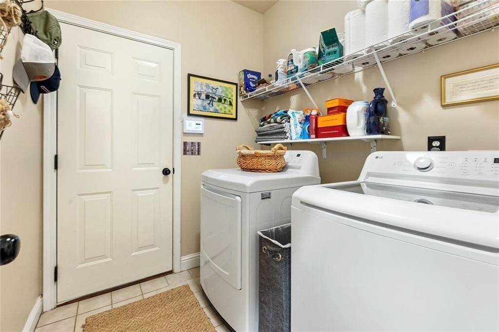 GLEN BROOKE - Residential