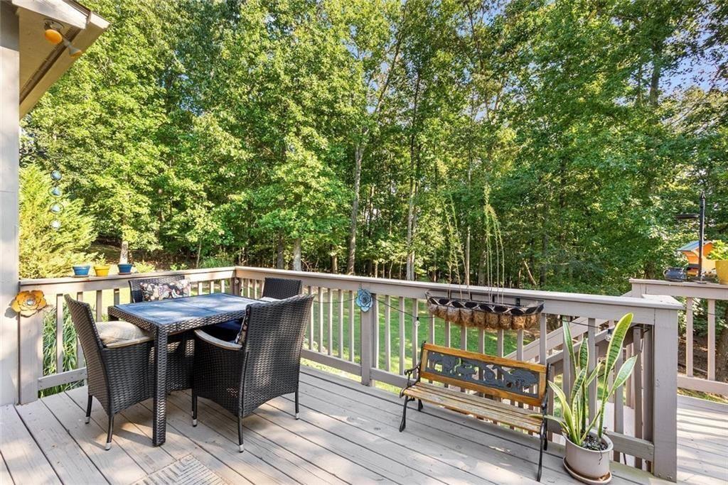 GLEN BROOKE - Residential